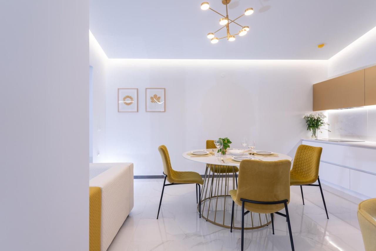 H Experience Spectacular Rooftop Loft كاندية المظهر الخارجي الصورة